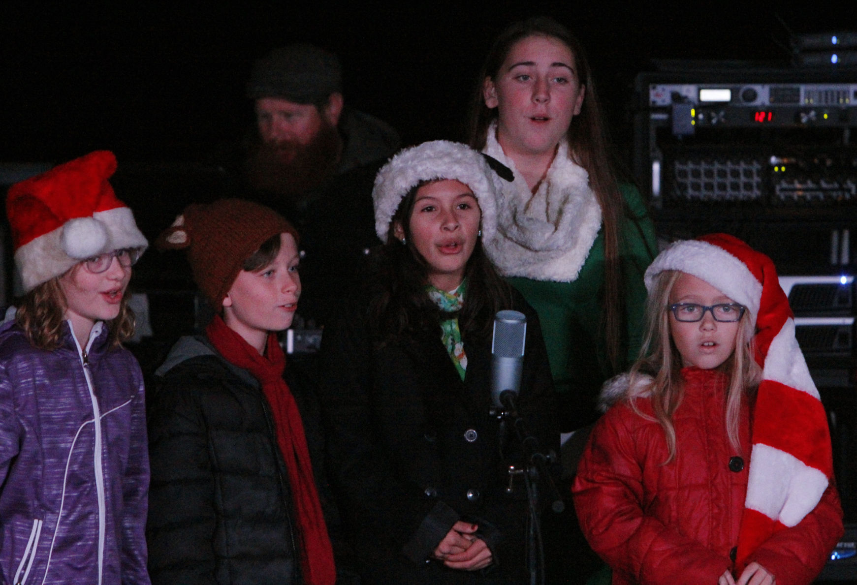Tree lighting kicks off holiday season in Napa